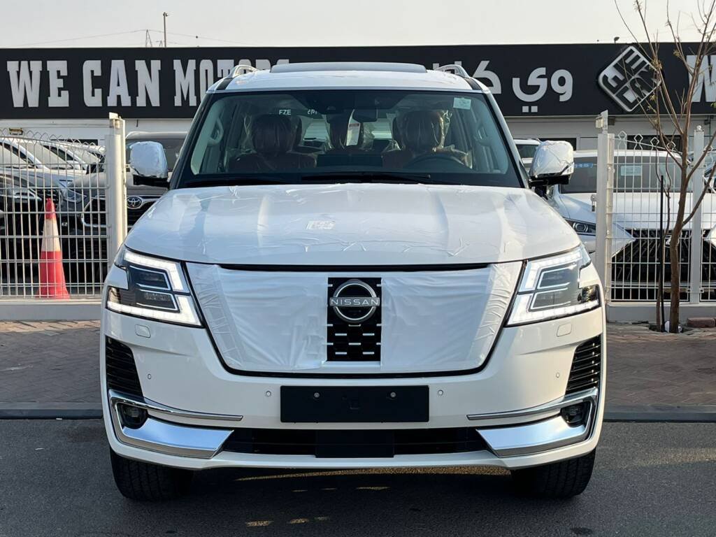 NISSAN PATROL V8 PLATINUM WHITE INSIDE ORANGE 2024