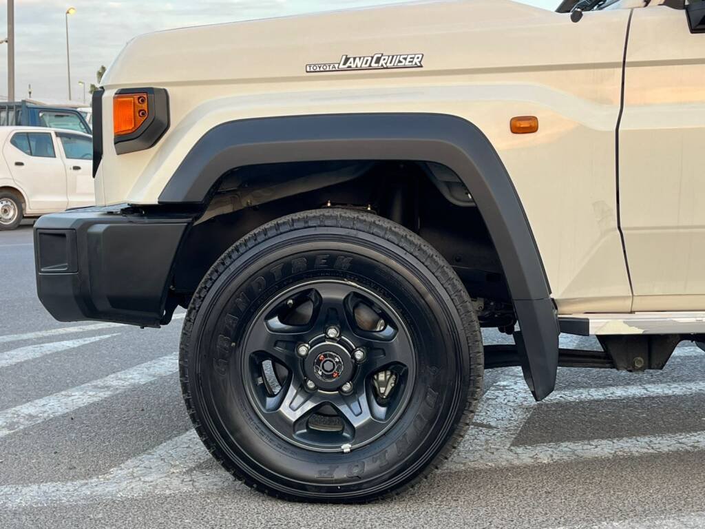 TOYOTA LC 79 D/C 4.5L DSL 2024