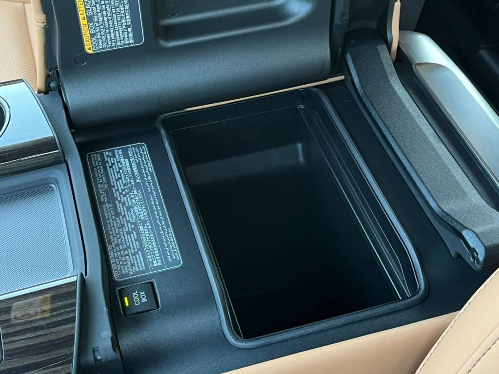 LEXUS LX600 PRESTIGE 3.5L 2024 GREEN