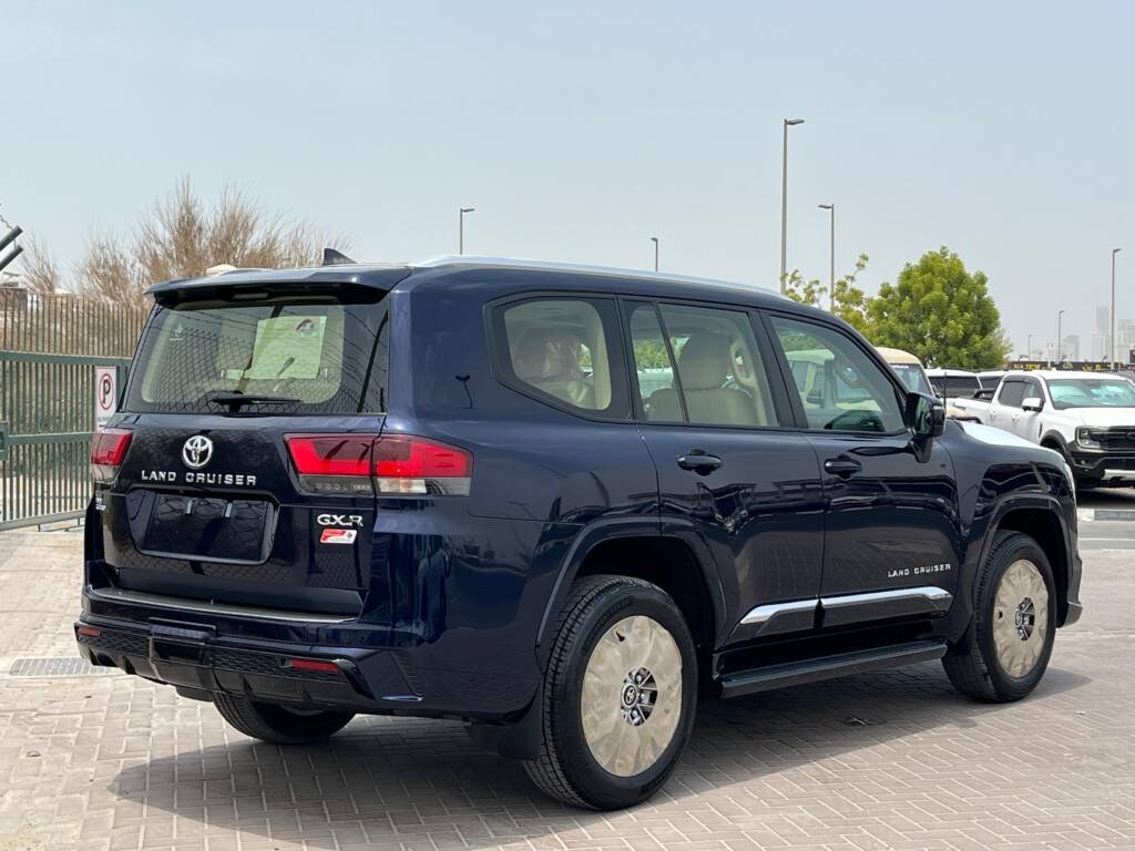 TOYOTA LC300 GXR TT 2024 DARK BLUE