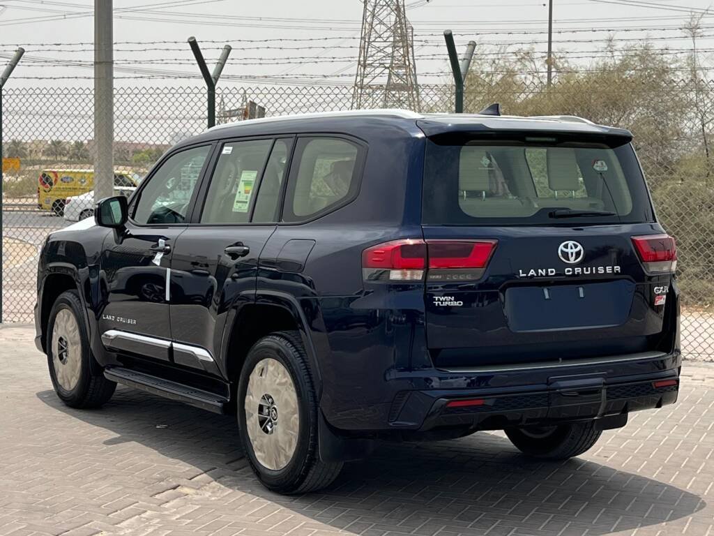 TOYOTA LC300 GXR TT 2024 DARK BLUE