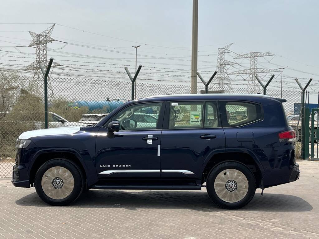 TOYOTA LC300 GXR TT 2024 DARK BLUE