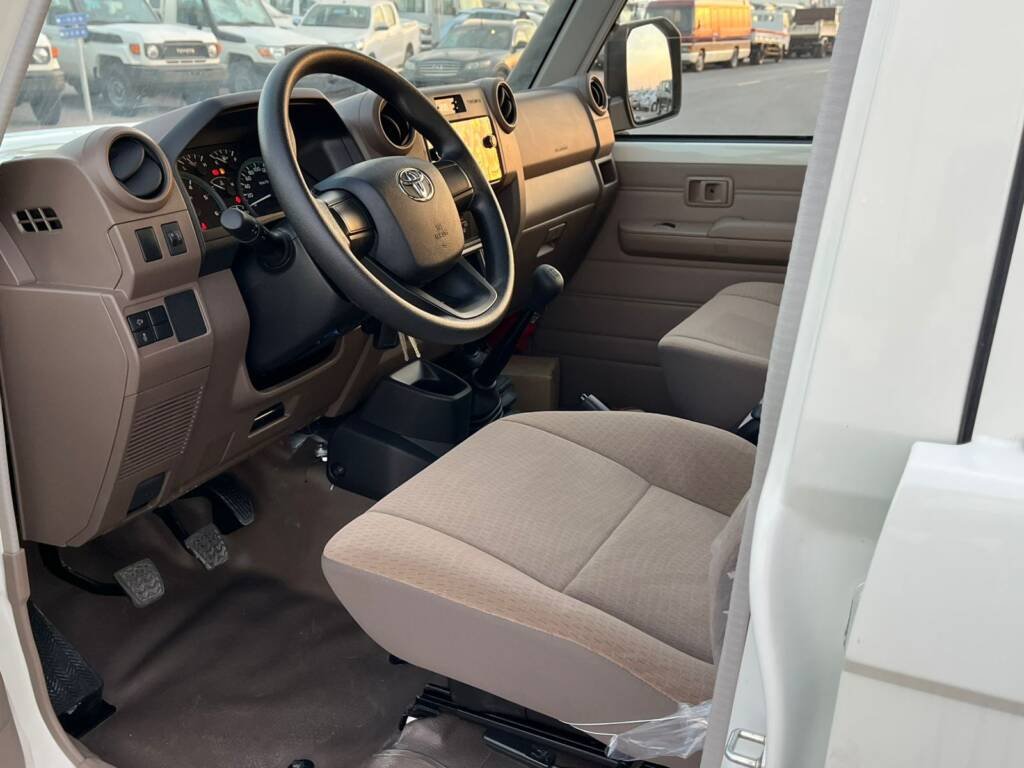 TOYOTA LC 79 D/C 4.5L DSL 2024