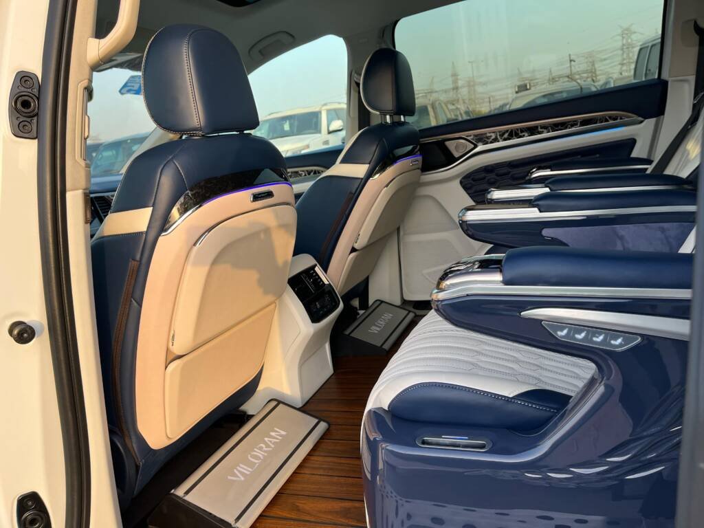 Volkswagen Viloran 330T 2.0L Petrol A/T 2020