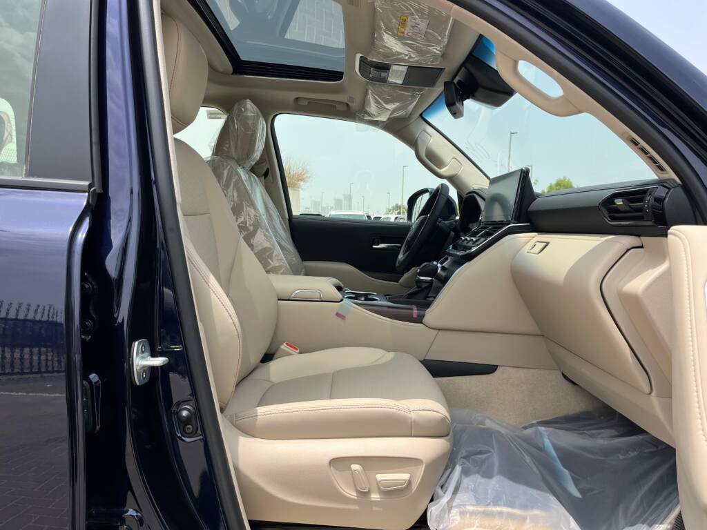 TOYOTA LC300 GXR TT 2024 DARK BLUE