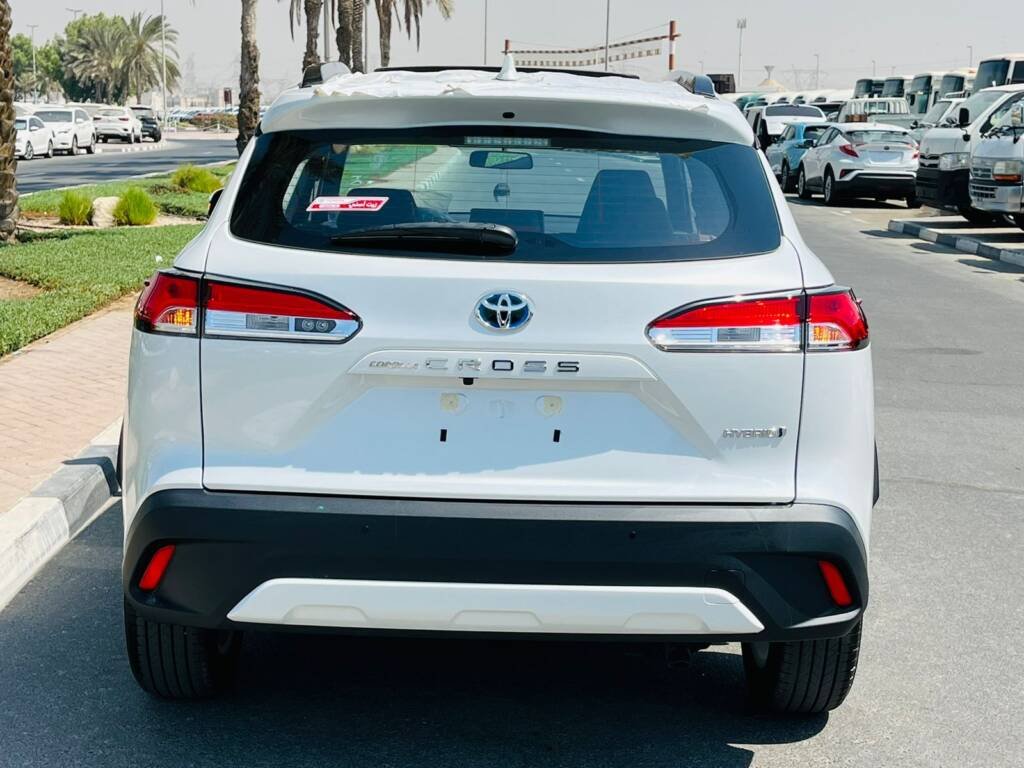 TOYOTA COROLLA CROSS XLE 1.8L Hybrid