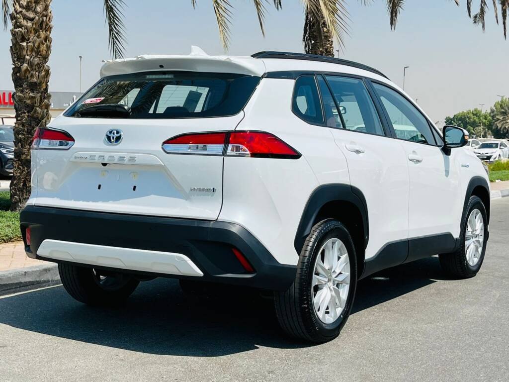 TOYOTA COROLLA CROSS XLE 1.8L Hybrid
