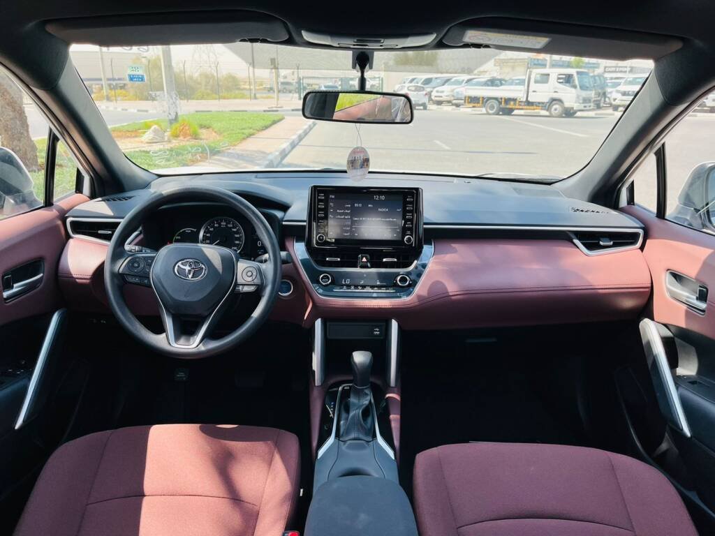 TOYOTA COROLLA CROSS XLE 1.8L Hybrid