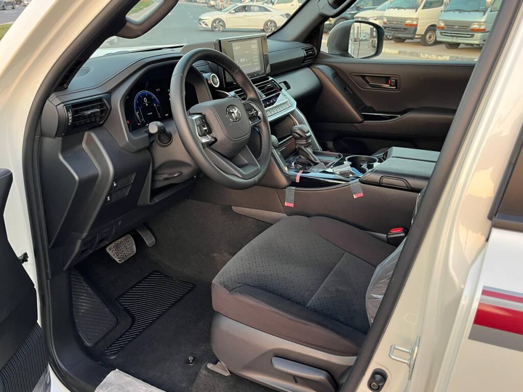 TOYOTA LC300 GX 4.0L 2025 WHITE