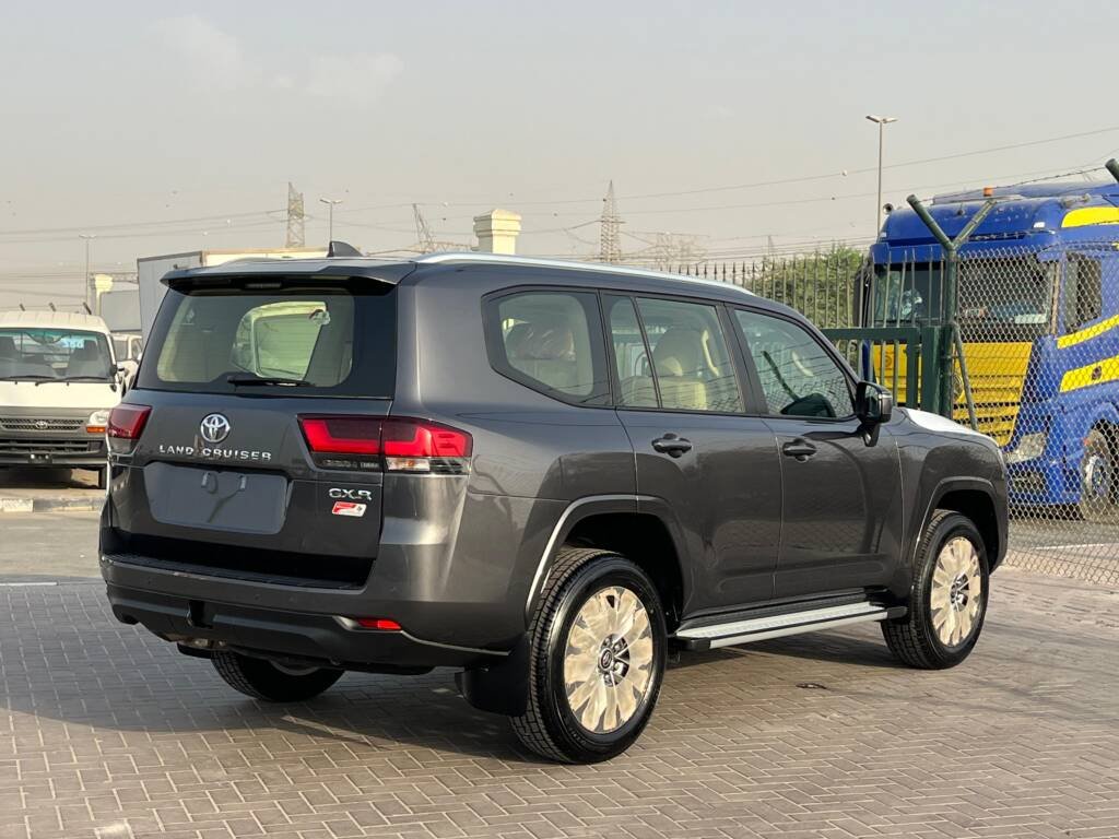 TOYOTA LC300 GXR 4.0L 2025 GRAY