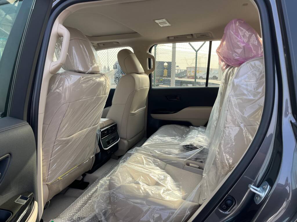 TOYOTA LC300 GXR 4.0L 2025 GRAY