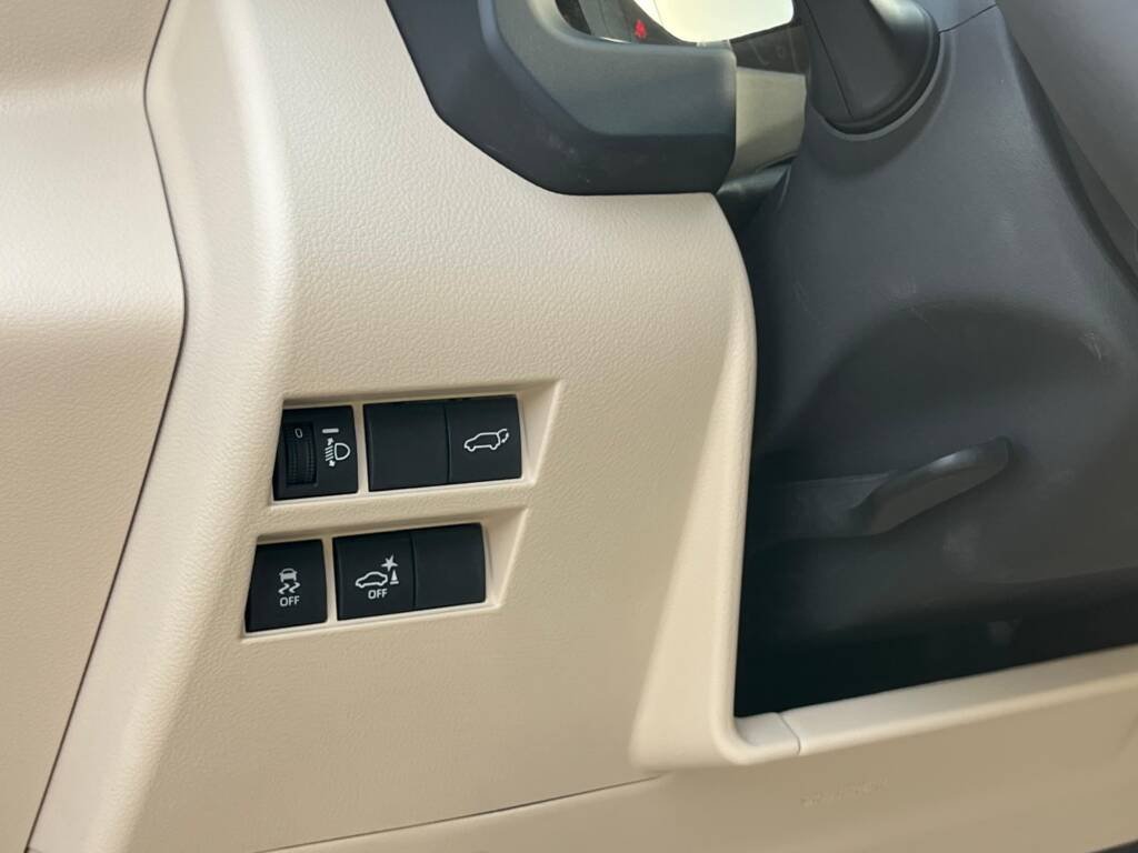 TOYOTA LC300 GXR 4.0L 2025 GRAY