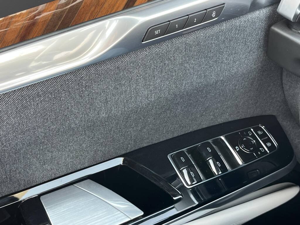 CADILLAC ESCALADE SPORT PLATINUM 2025 BLACK