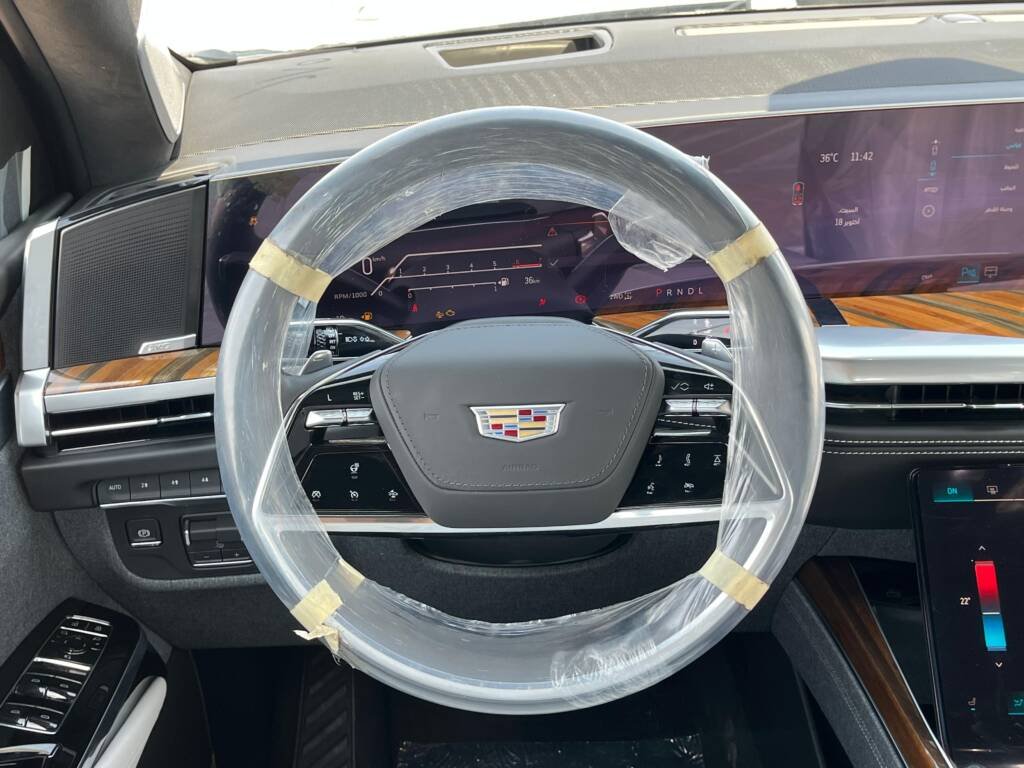 CADILLAC ESCALADE SPORT PLATINUM 2025 BLACK