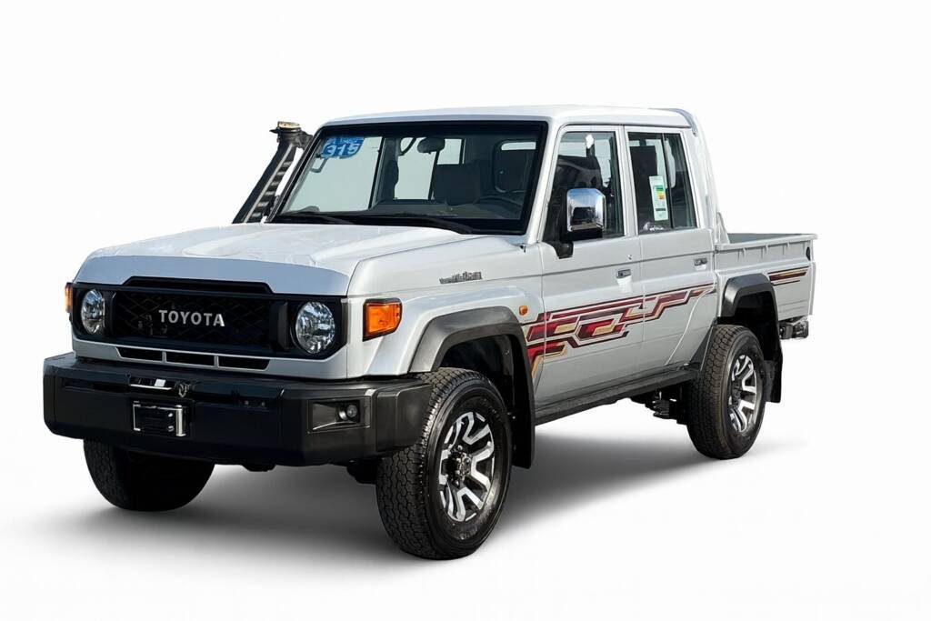 TOYOTA LC79 DC PICKUP 2.8L DIESEL 2024 SILVER