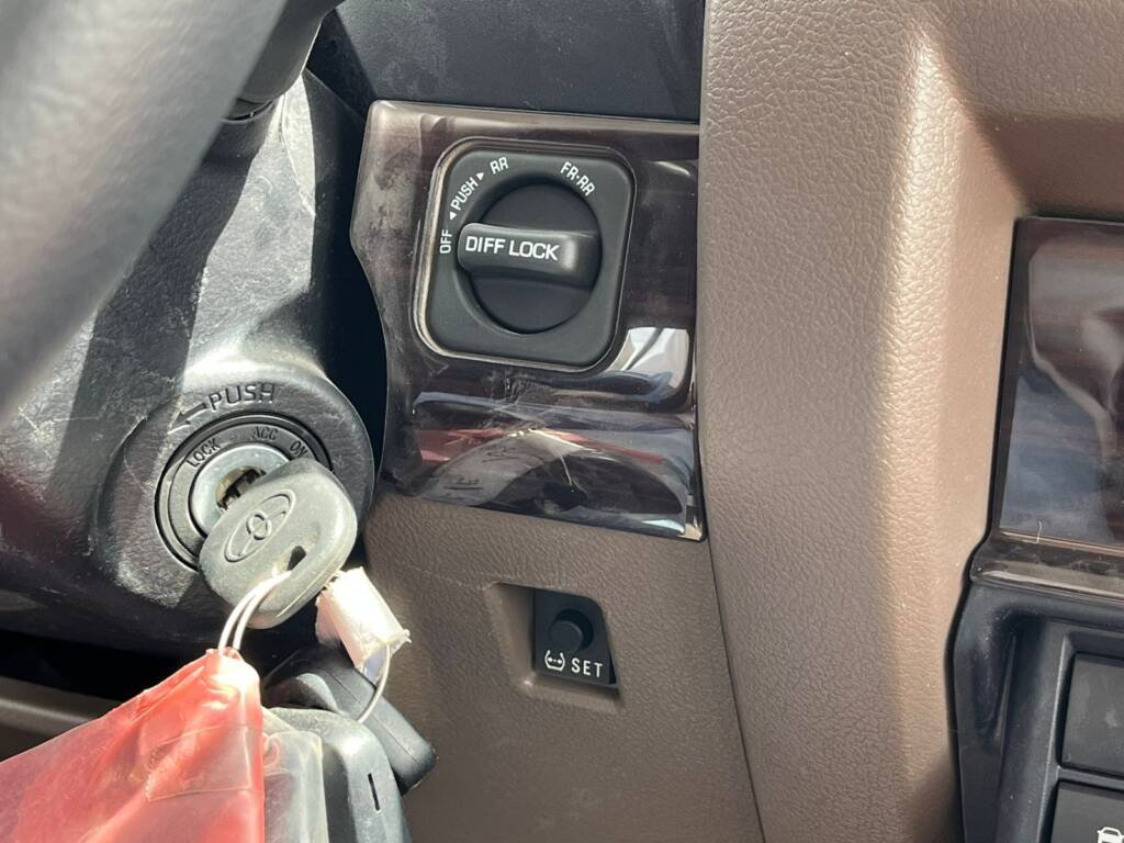 Toyota LC 76 HT 2.8L DSL – FULL 2025