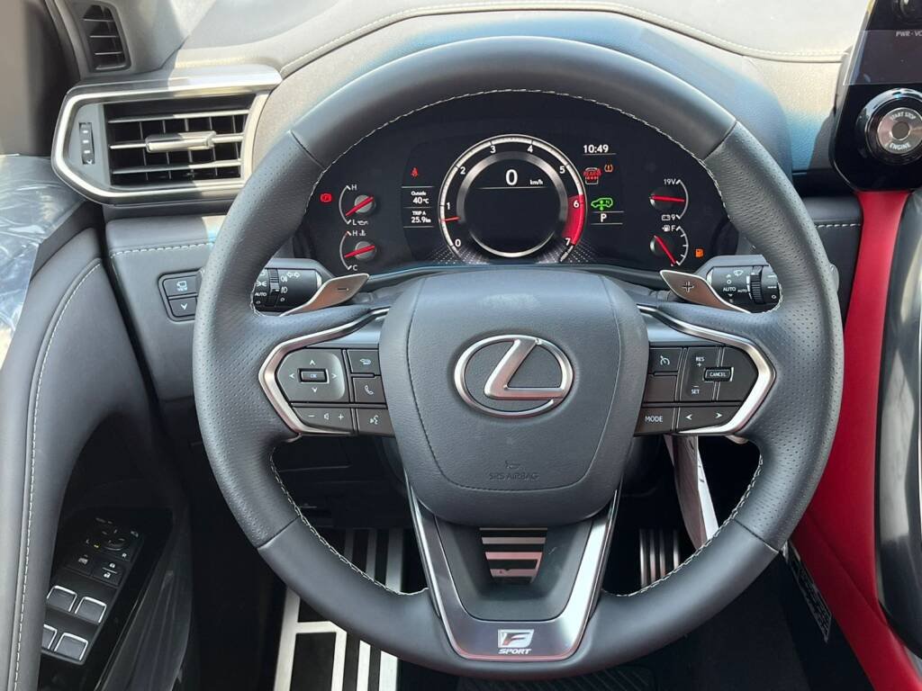 LEXUS LX 600 F SPORT PTR 3.5L AT