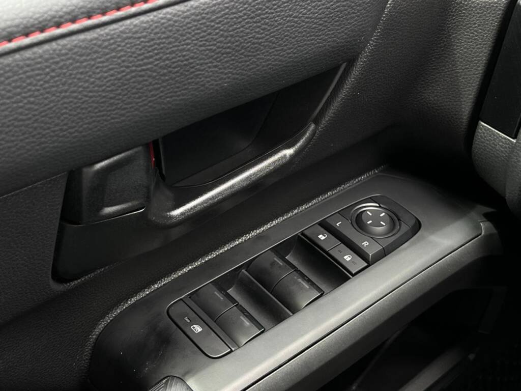 TOYOTA TACOMA TRD PRO I-FORCE MAX 2025