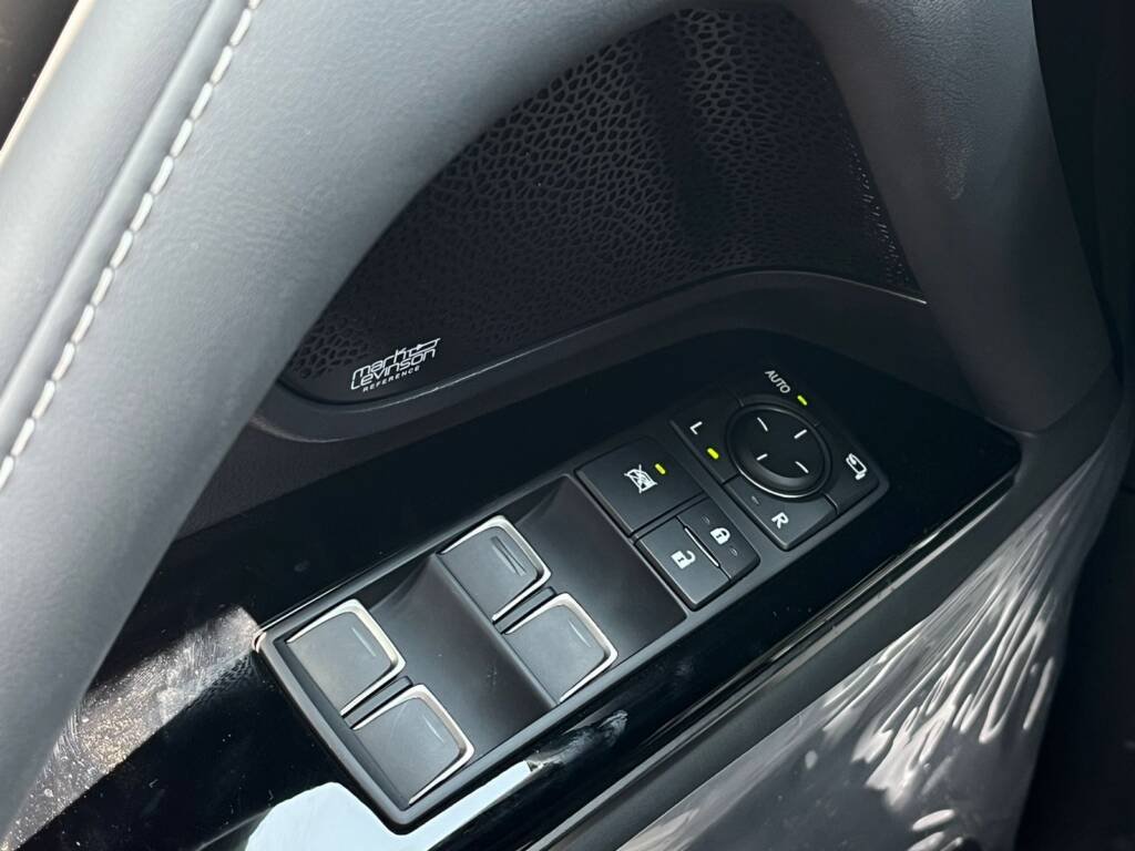 LEXUS LX 600 F SPORT PTR 3.5L AT