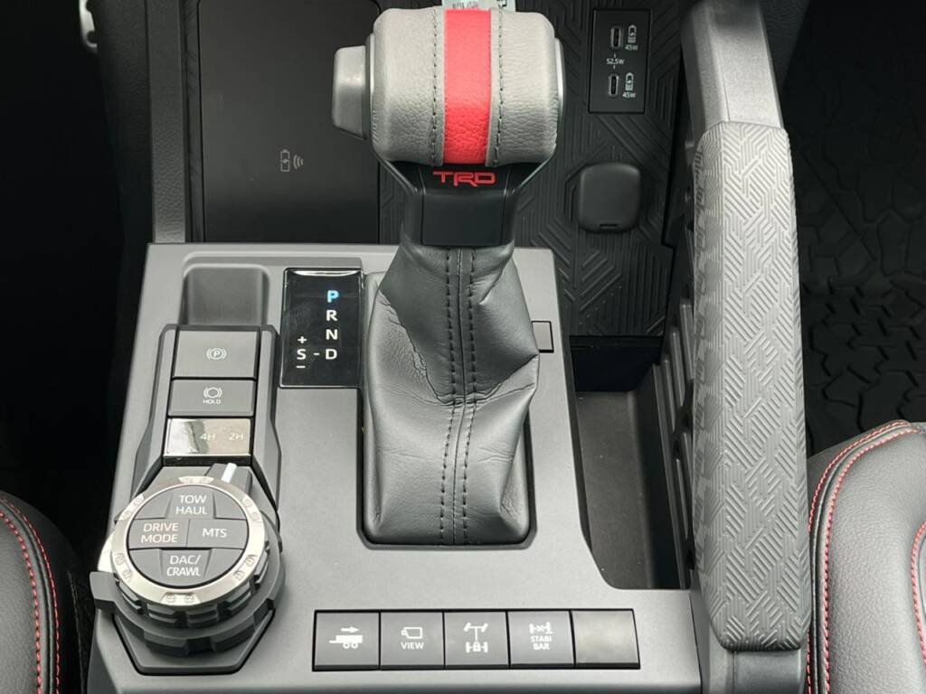TOYOTA TACOMA TRD PRO I-FORCE MAX 2025
