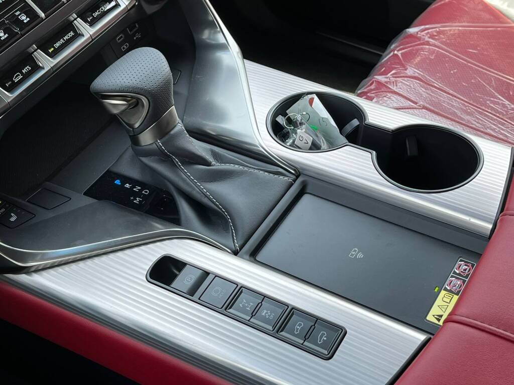 LEXUS LX 600 F SPORT PTR 3.5L AT