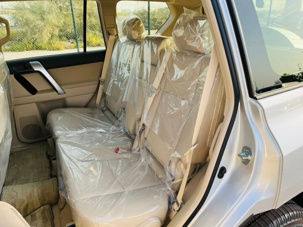 TOYOTA PRADO TXL KU 4.0L PETROL SILVER