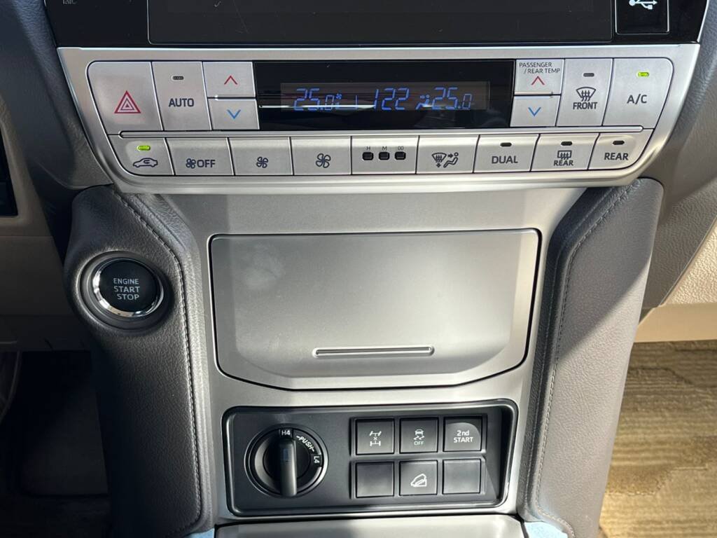 TOYOTA PRADO TXL KU 4.0L PETROL