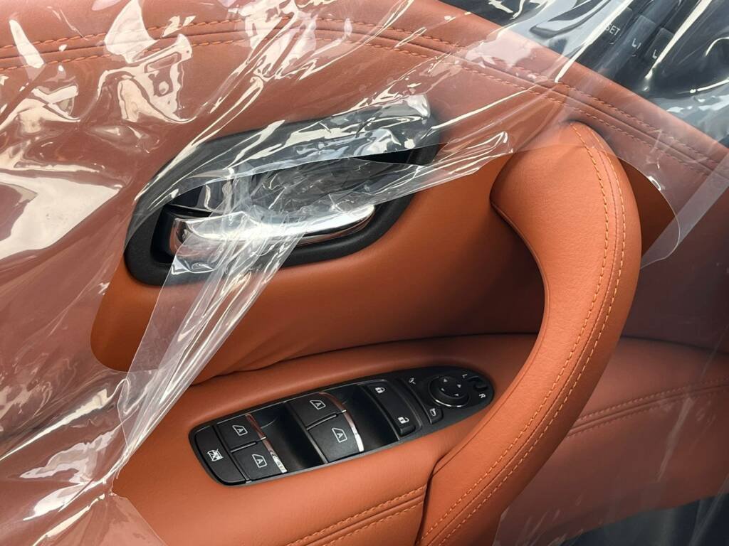 NISSAN PATROL PLATINUM LE 5.6L PTR V8