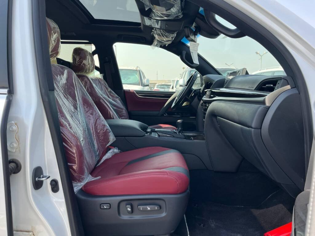 LEXUS LX 570 SIGNATURE 5.7L V8 2021