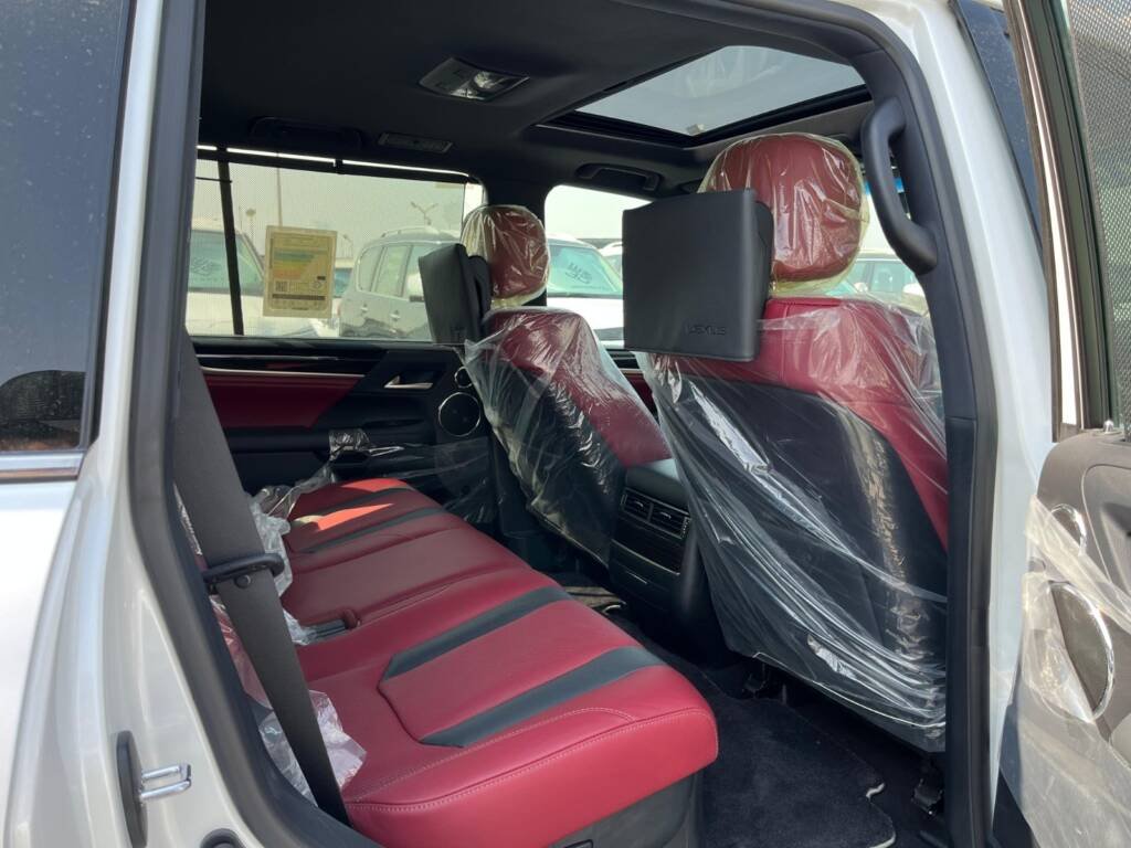 LEXUS LX 570 SIGNATURE 5.7L V8 2021