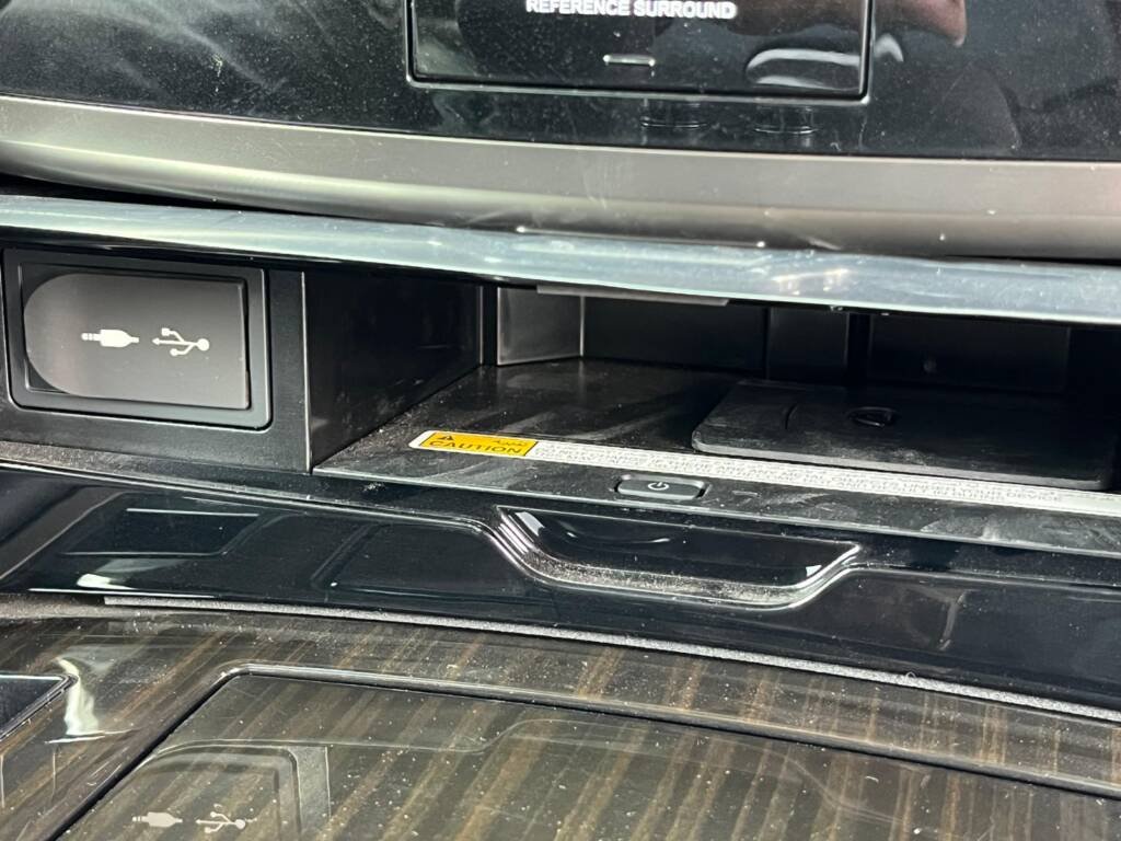 LEXUS LX 570 SIGNATURE 5.7L V8 2021