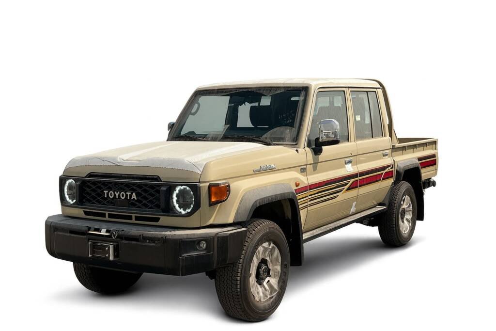 TOYOTA LC 79 D/C Pickup 40th anniversary 4.0L A/T PETROL – FULL