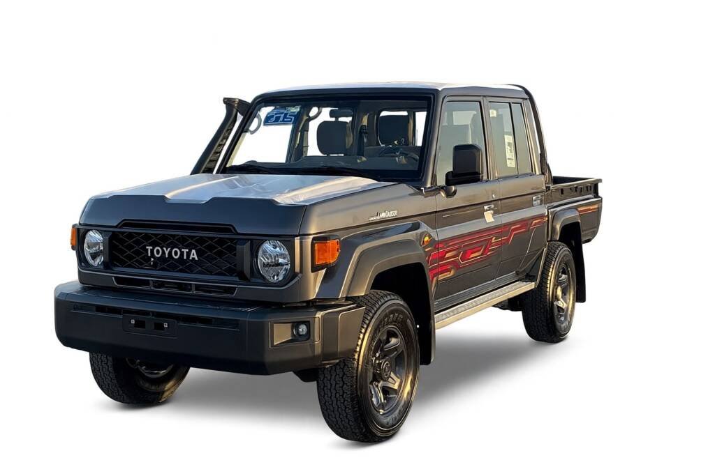 TOYOTA LC 79 D/C PUP 4.5L DSL M/T 2024 Gray Metallic