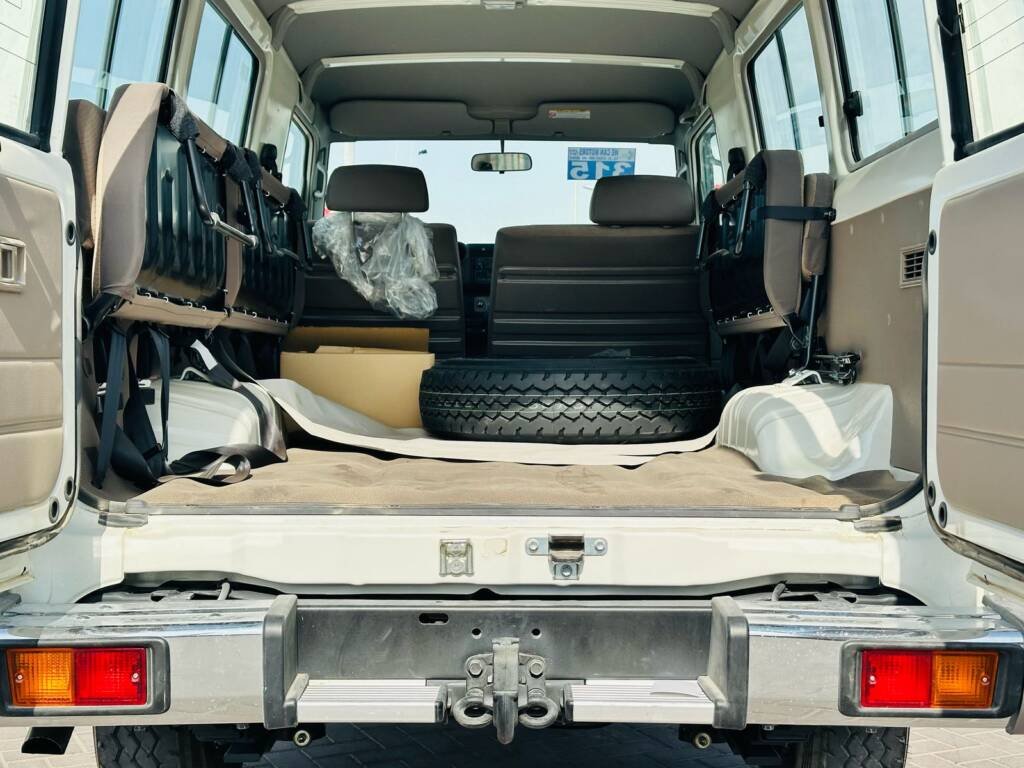 TOYOTA LC 78 HT 4.5L DSL M/T V8 3Door 2023