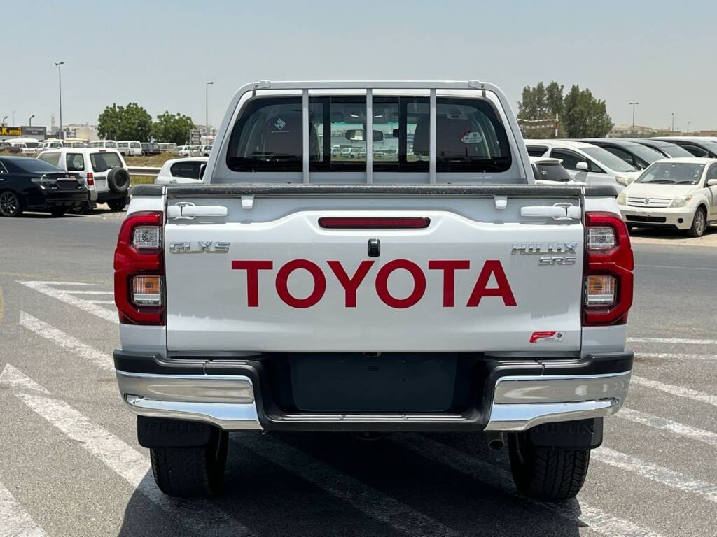 TOYOTA HILUX D/C 2.7L 4×4 GLXS-G M/T
