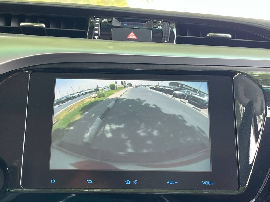 TOYOTA HILUX D/C 2.7L 4×4 GLXS-G M/T