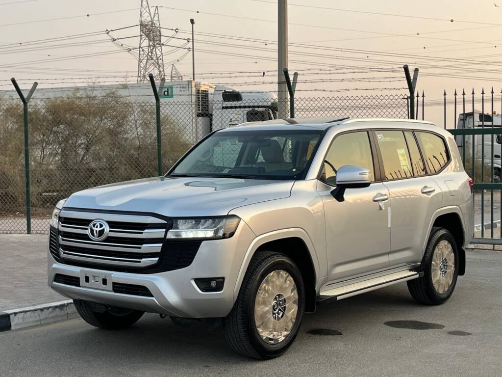 TOYOTA LC300 GXR 4.0L 2025 SILVER