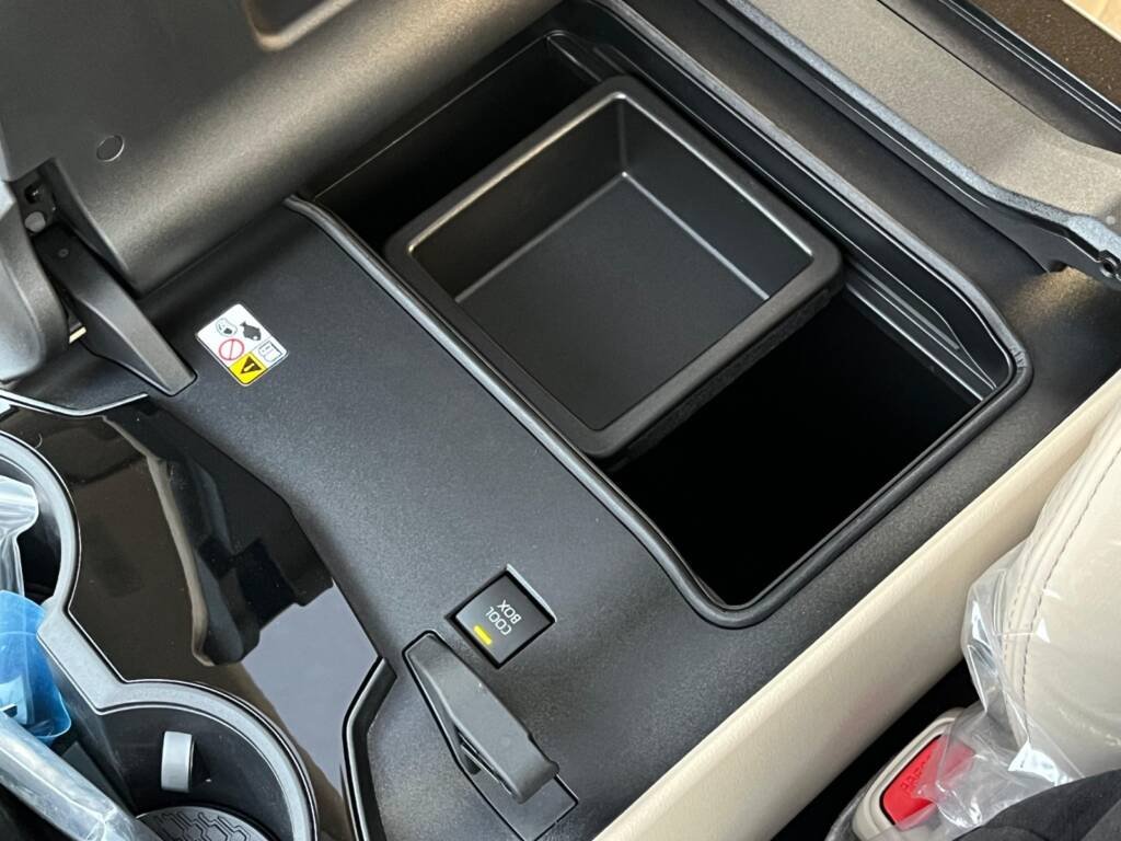 TOYOTA LC300 GXR 4.0L 2025 SILVER