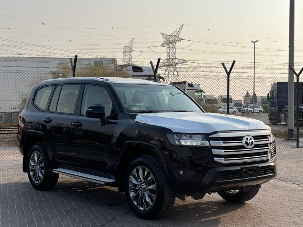 TOYOTA LC300 GXR 4.0L 2025 BLACK