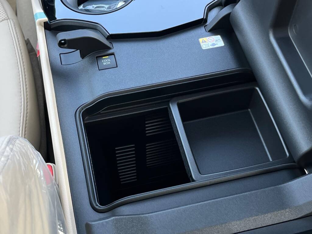 TOYOTA LC300 GXR 4.0L 2025 BLACK