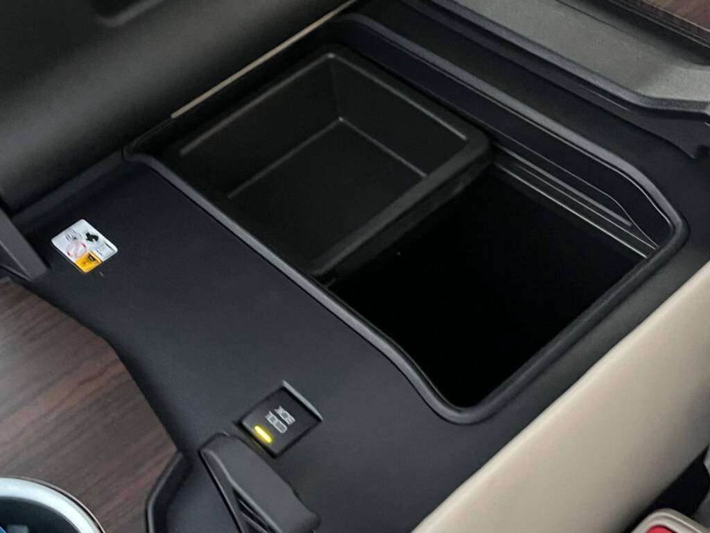 TOYOTA LC300 VXR TT 2025 BLACK with Kit