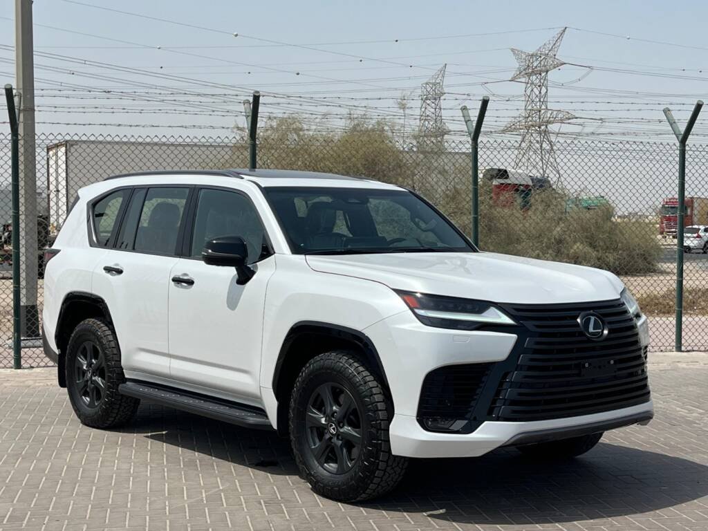LEXUS LX600 OVERTRAIL 2025 WHITE