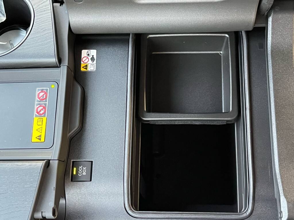 LEXUS LX600 OVERTRAIL 2025 BEIGE