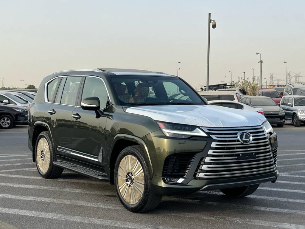 LEXUS LX600 SIGNATURE GREEN IN TAN 2025