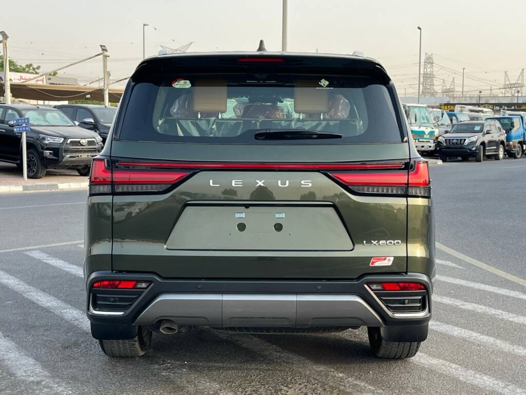 LEXUS LX600 SIGNATURE GREEN IN TAN 2025