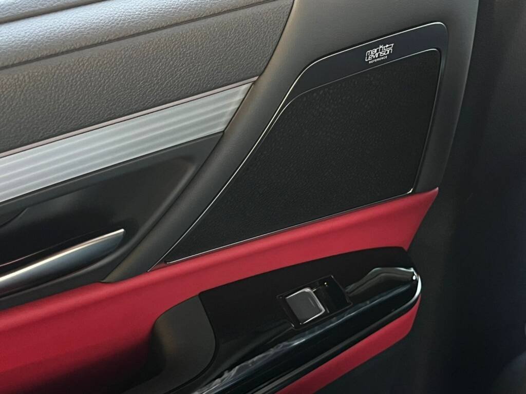 LEXUS LX600 F SPORTS 2025 BLACK