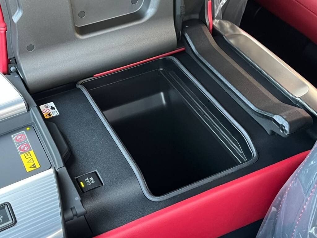 LEXUS LX600 F SPORTS 2025 BLACK