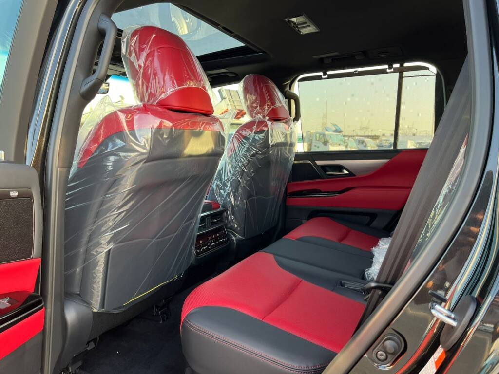 LEXUS LX600 F SPORTS 2025 BLACK