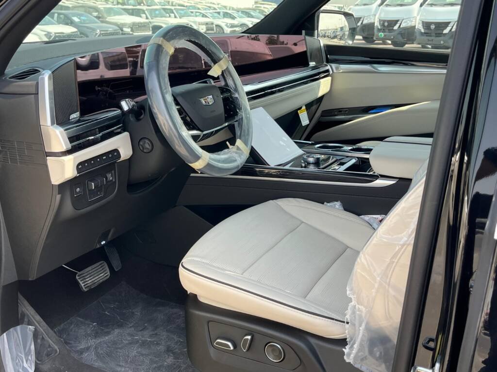 CADILLAC ESCALADE SPORT 6.2l v8 2025 BLACK