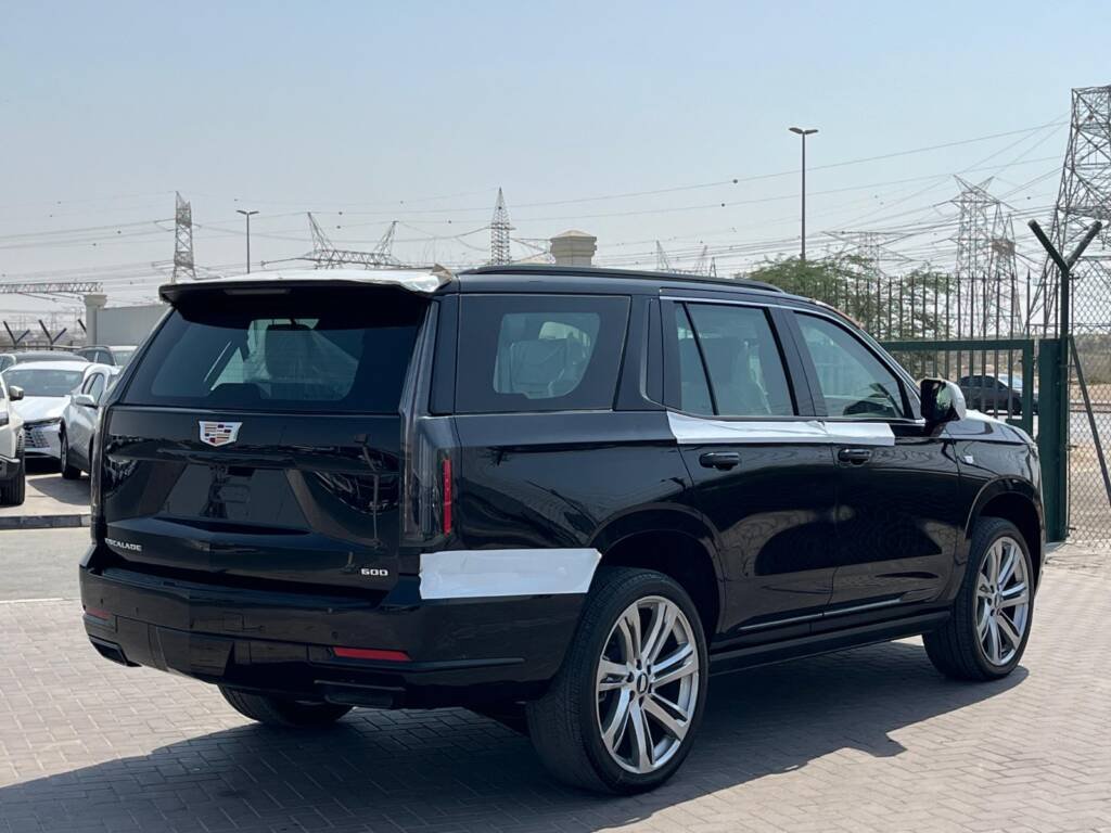 CADILLAC ESCALADE 6.2L V8 PLATINUM 2025 BLACK